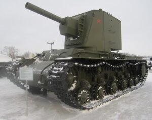 Těžký tank KV-2