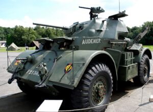 T17E Staghound